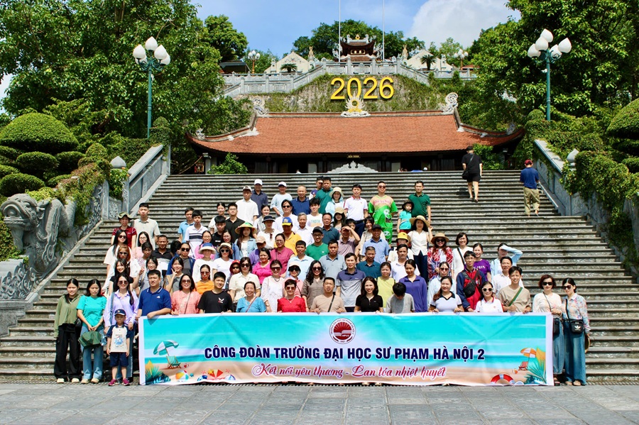 Công đoàn Trường ĐHSP Hà Nội 2 tổ chức nghỉ mát hè 2026 tại Vân Đồn - Quảng Ninh